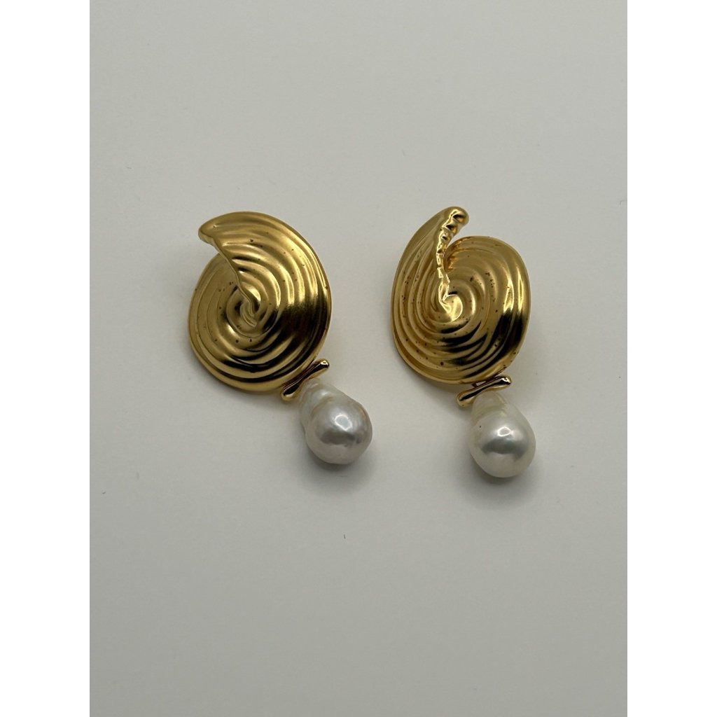 Spiral Detachable Freash Water Pearl Drop Earrings Missoma